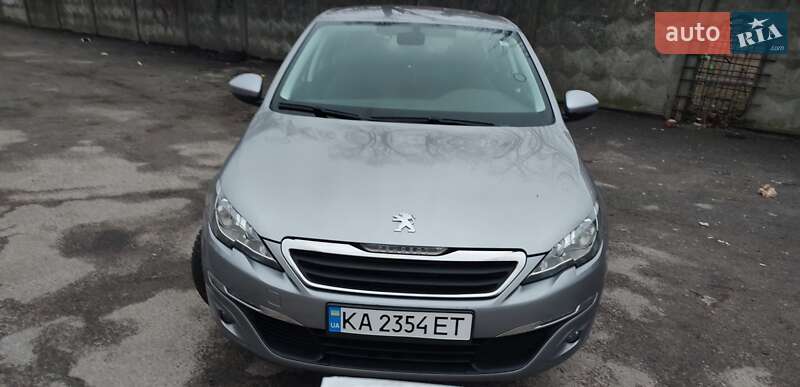 Peugeot 308 2015