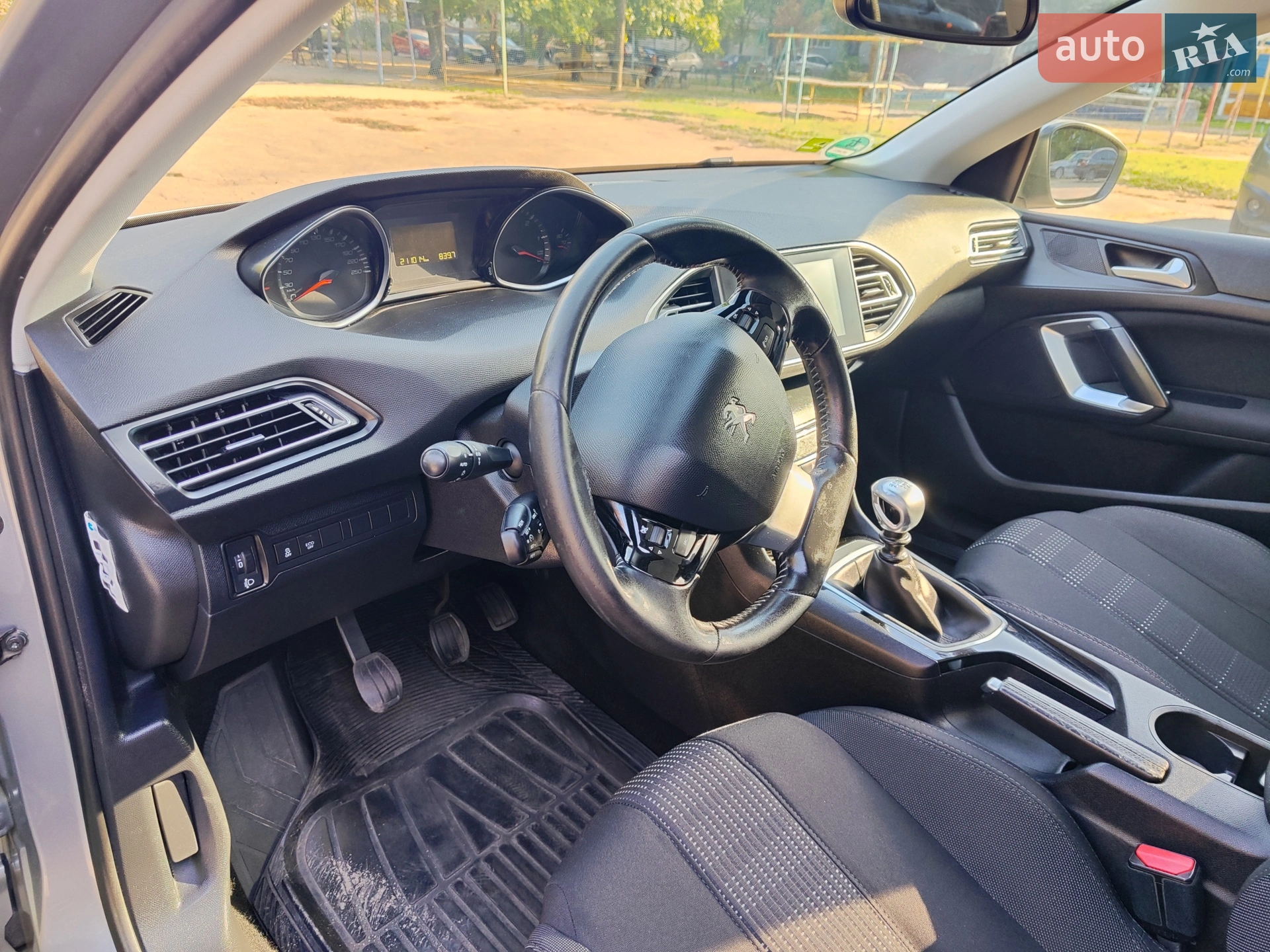 2015 Peugeot 308 - мініатюра 4