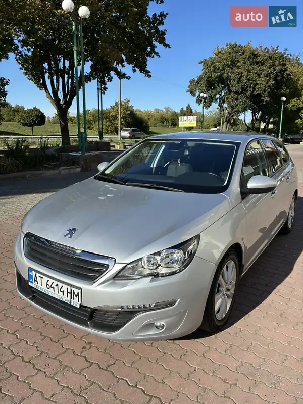 Peugeot 308 2016