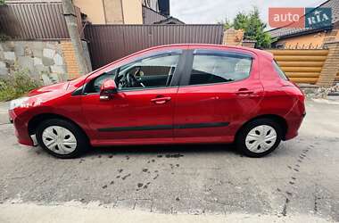 Хэтчбек Peugeot 308 2010 в Виннице