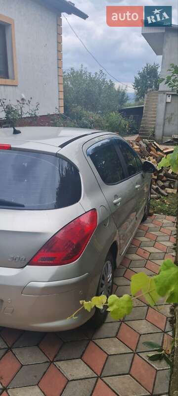 Хетчбек Peugeot 308 2008 в Чернівцях фото 7 Хетчбек Peugeot 308 2008 в Чернівцях