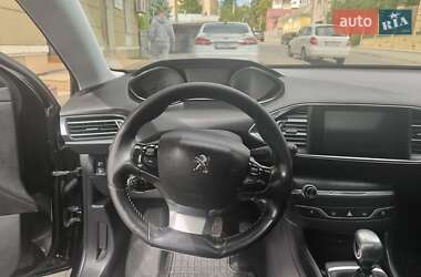Универсал Peugeot 308 2015 в 