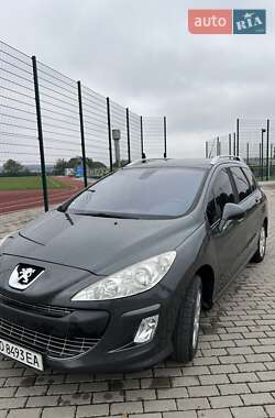 Универсал Peugeot 308 2008 в Бучаче