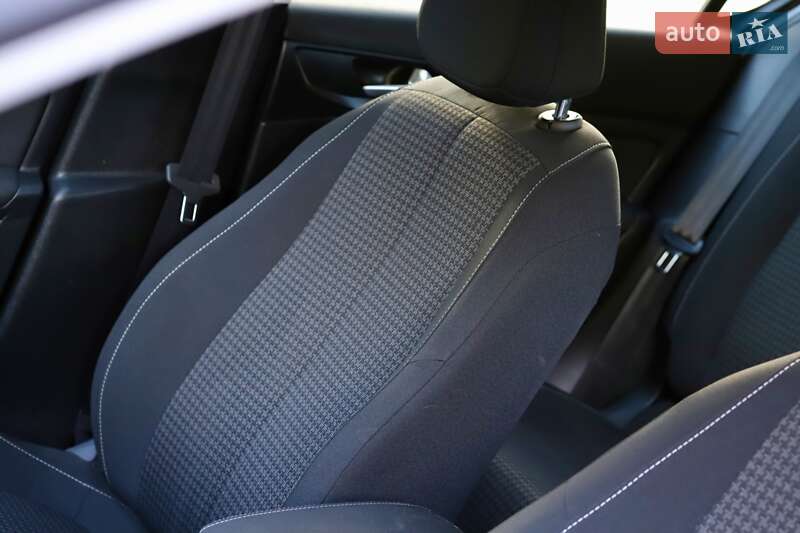 Хэтчбек Peugeot 308 2020 в Дрогобыче