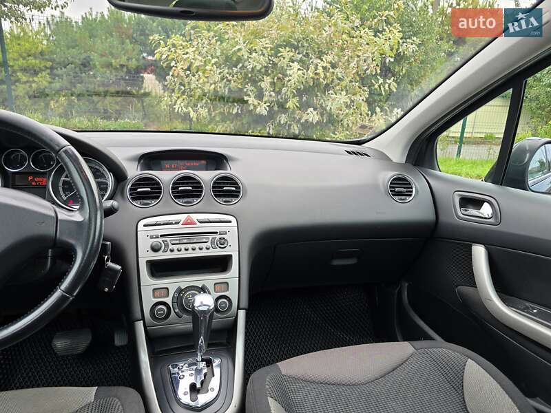 Универсал Peugeot 308 2012 в Хмельницком