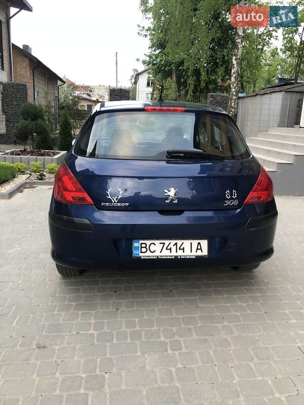 Хетчбек Peugeot 308 2008 в Львові