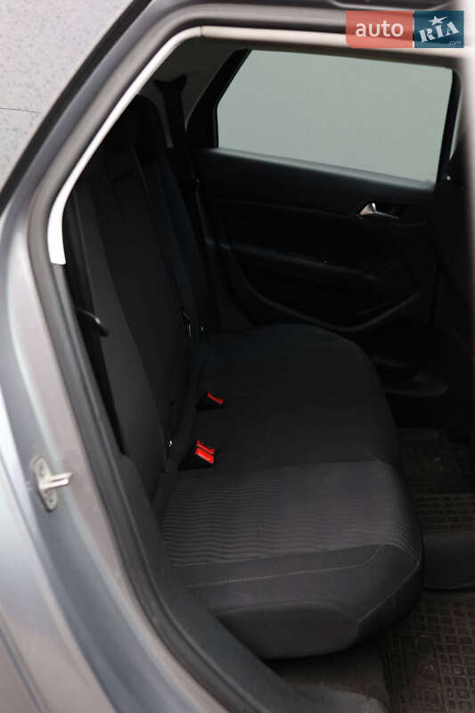 Універсал Peugeot 308 2015 в Києві фото 15 Універсал Peugeot 308 2015 в Києві