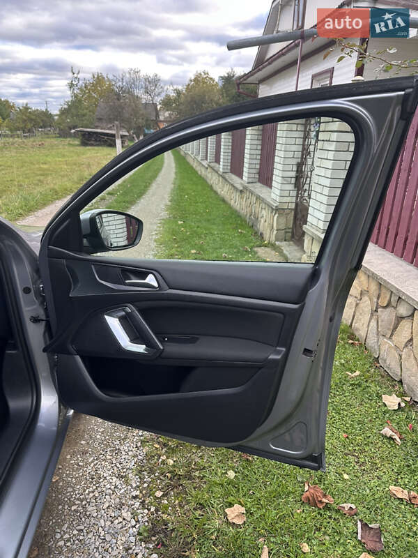 Универсал Peugeot 308 2016 в Ивано-Франковске фото 15 Универсал Peugeot 308 2016 в Ивано-Франковске