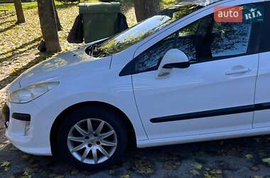 Универсал Peugeot 308 2008 в 
