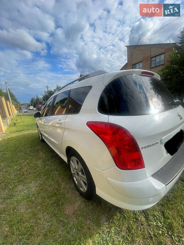 Универсал Peugeot 308 2011 в Буче фото 6 Универсал Peugeot 308 2011 в Буче