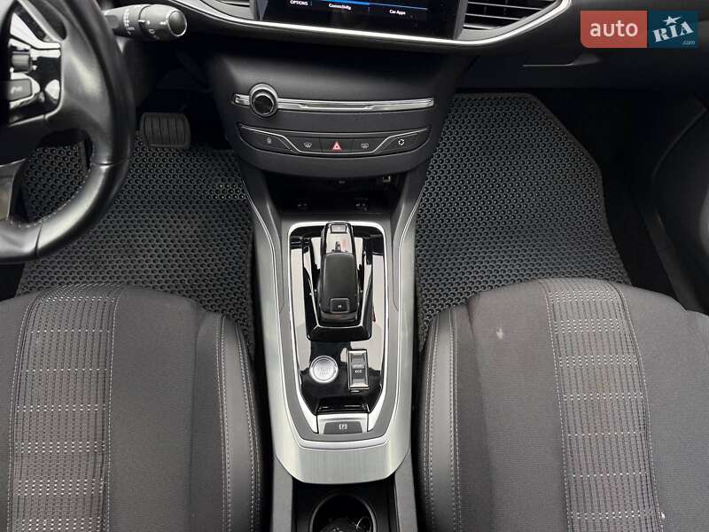 Универсал Peugeot 308 2020 в Ровно