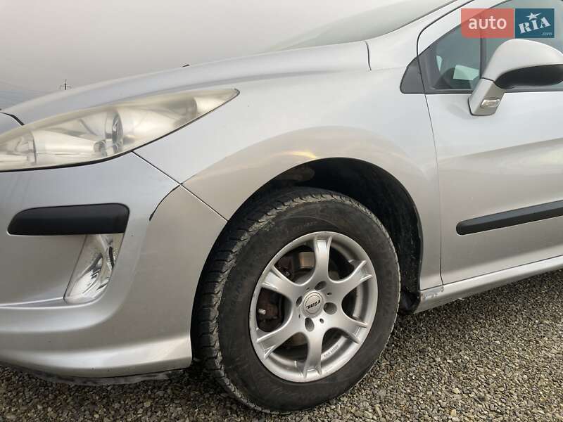 Універсал Peugeot 308 2009 в Тернополі