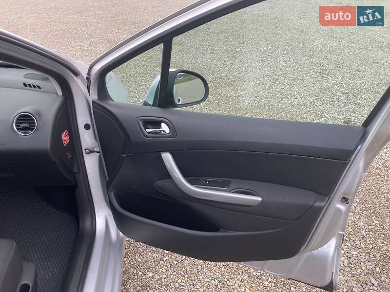 Універсал Peugeot 308 2009 в Тернополі