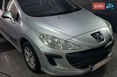 Хетчбек Peugeot 308 2010 в Кропивницькому