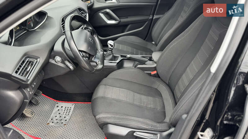 Универсал Peugeot 308 2015 в Полтаве