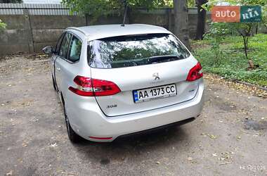 Универсал Peugeot 308 2015 в 