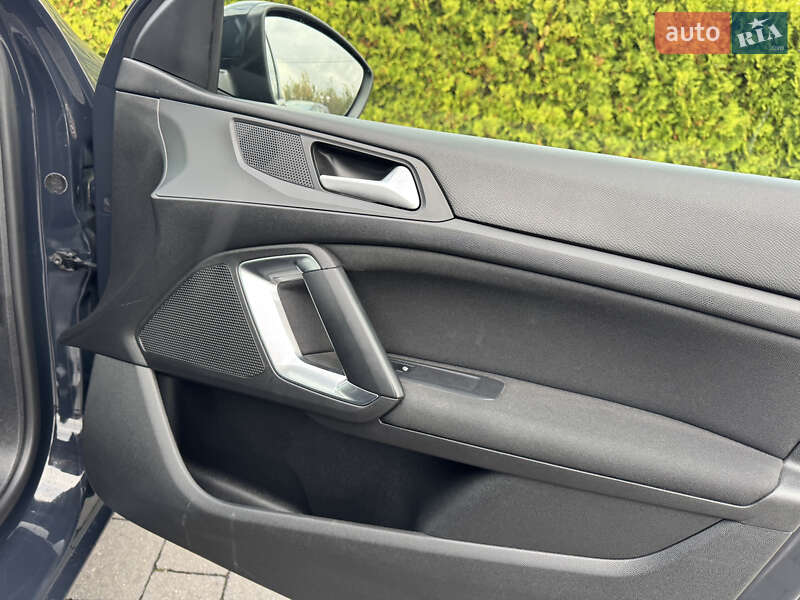 Универсал Peugeot 308 2019 в Стрые