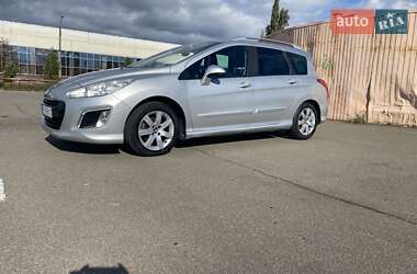 Универсал Peugeot 308 2013 в Киеве