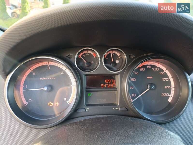 Универсал Peugeot 308 2011 в Бурштыне фото 10 Универсал Peugeot 308 2011 в Бурштыне