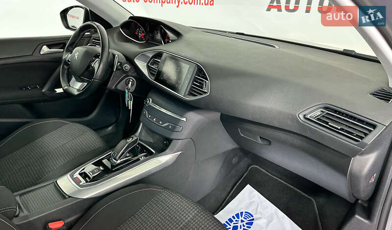 Универсал Peugeot 308 2020 в Львове