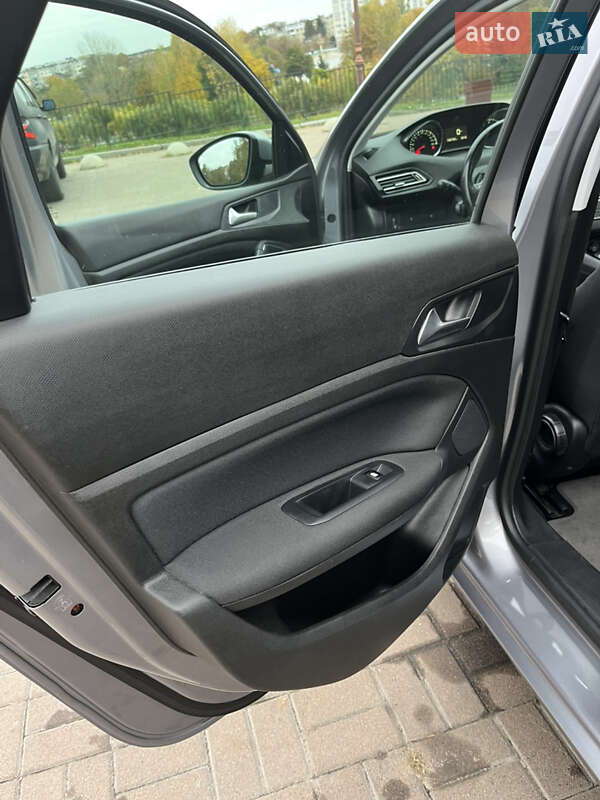 Универсал Peugeot 308 2019 в Сумах