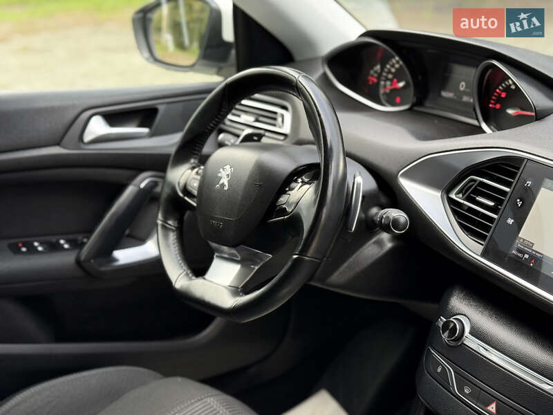 Універсал Peugeot 308 2021 в Дубні фото 56 Універсал Peugeot 308 2021 в Дубні