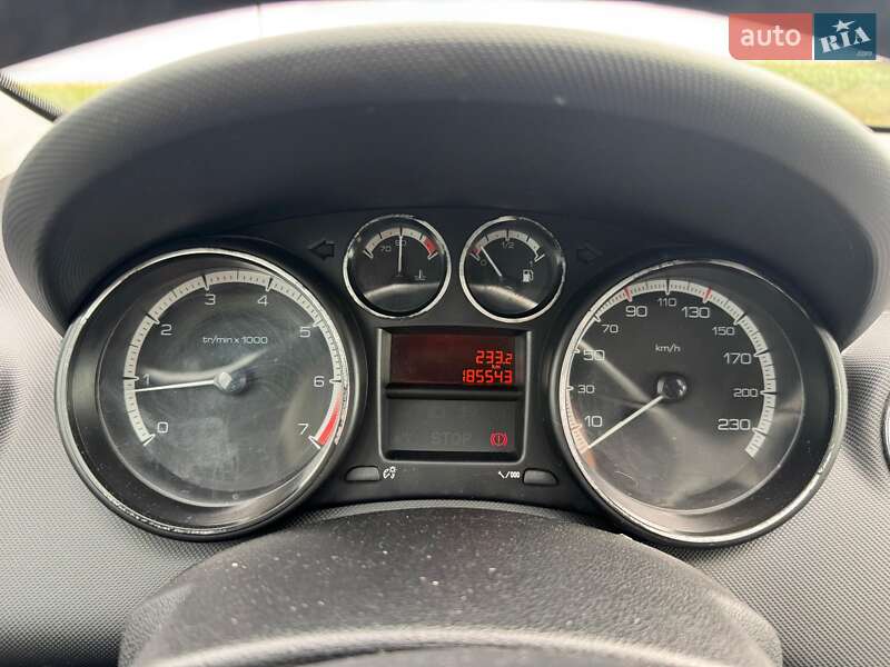 Хетчбек Peugeot 308 2008 в Городку