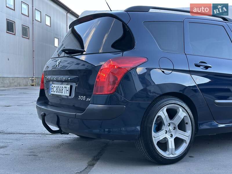 Универсал Peugeot 308 2009 в Львове