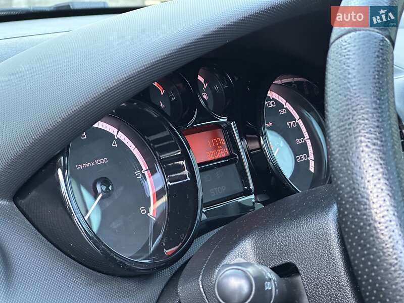 Универсал Peugeot 308 2009 в Львове
