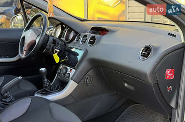 Універсал Peugeot 308 2012 в 