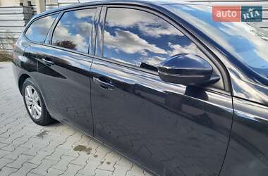 Универсал Peugeot 308 2015 в 