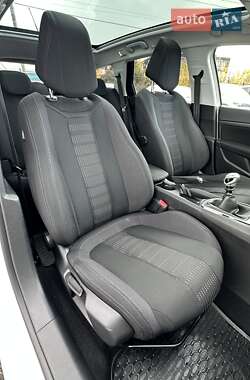 Универсал Peugeot 308 2015 в 