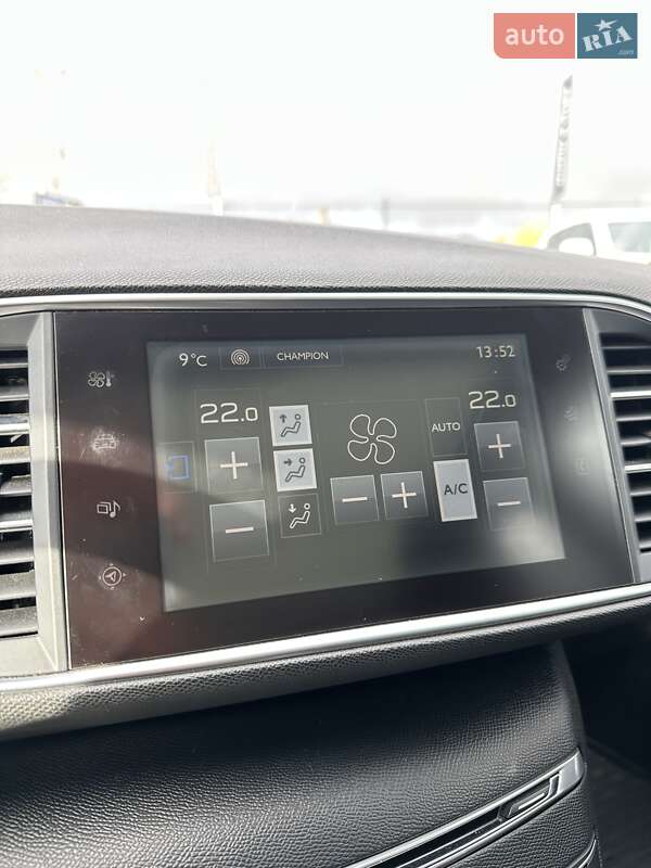 Універсал Peugeot 308 2015 в Білогородці