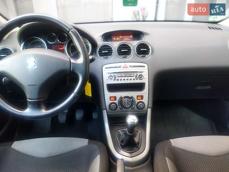 Универсал Peugeot 308 2012 в Ивано-Франковске