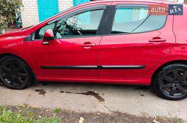 Хэтчбек Peugeot 308 2008 в 