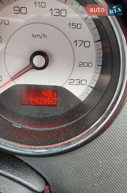 Хэтчбек Peugeot 308 2008 в 