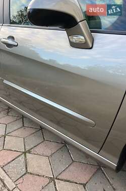 Универсал Peugeot 308 2010 в 