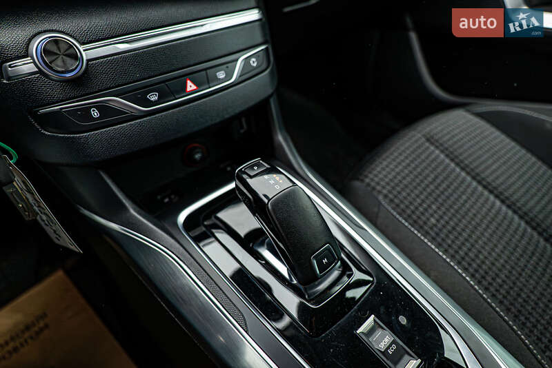 Хэтчбек Peugeot 308 2020 в Киеве фото 14 Хэтчбек Peugeot 308 2020 в Киеве