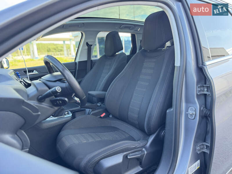 Універсал Peugeot 308 2015 в Рівному