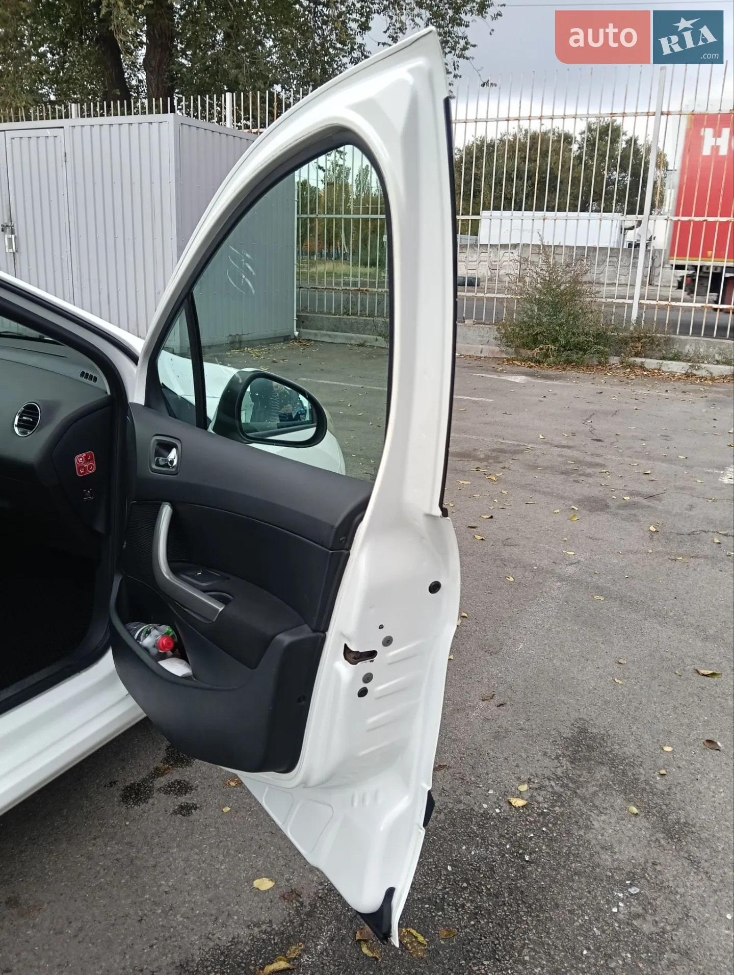 2011 Peugeot 308 - мініатюра 17