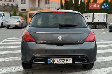 Хэтчбек Peugeot 308 2013 в 