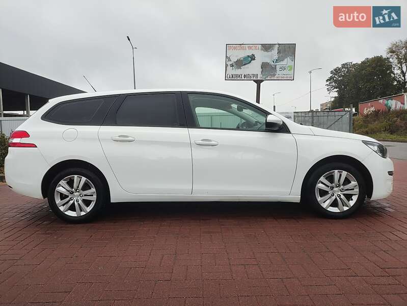 Универсал Peugeot 308 2016 в Полтаве фото 4 Универсал Peugeot 308 2016 в Полтаве