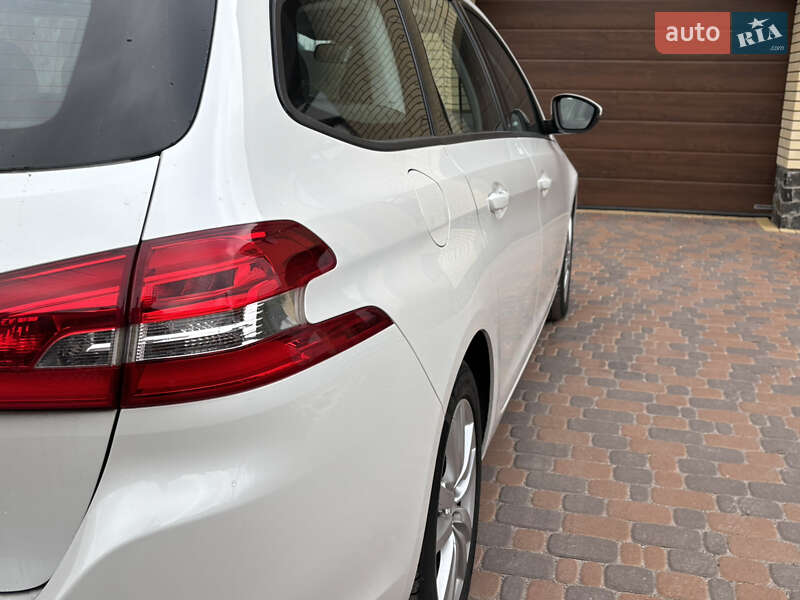 Универсал Peugeot 308 2014 в Житомире фото 13 Универсал Peugeot 308 2014 в Житомире