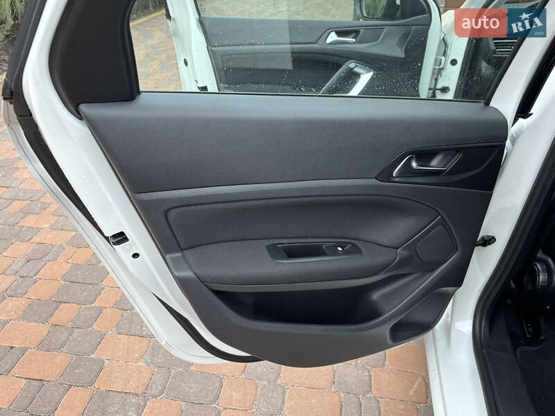 Универсал Peugeot 308 2014 в Житомире фото 33 Универсал Peugeot 308 2014 в Житомире