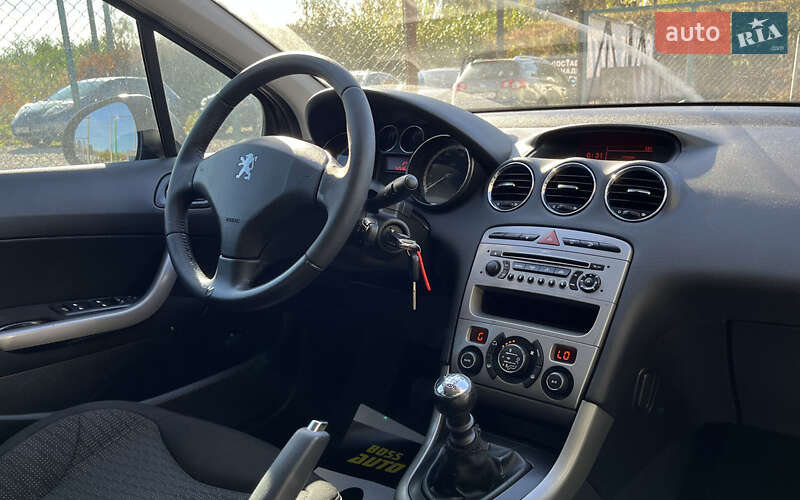 Универсал Peugeot 308 2009 в Стрые