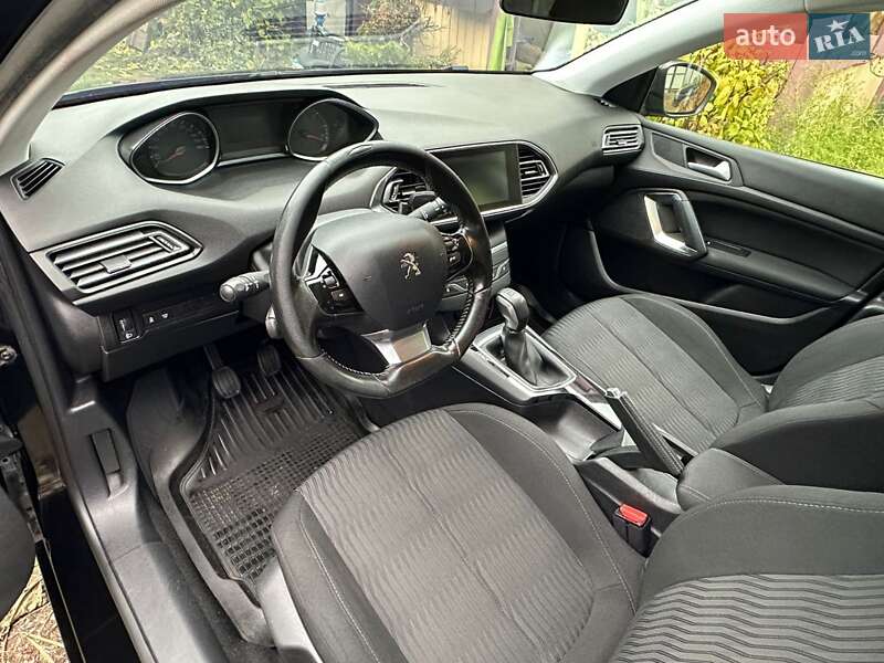 Універсал Peugeot 308 2015 в Києві фото 14 Універсал Peugeot 308 2015 в Києві