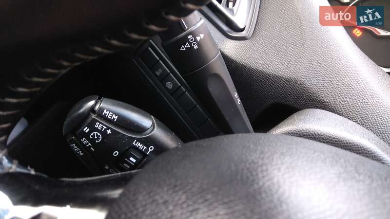 Универсал Peugeot 308 2019 в Чернигове