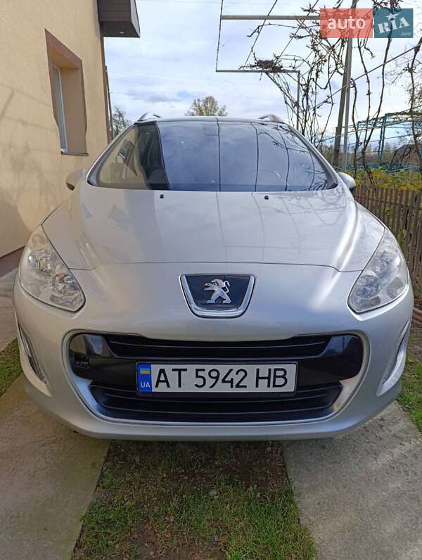 Универсал Peugeot 308 2011 в Ивано-Франковске фото 9 Универсал Peugeot 308 2011 в Ивано-Франковске