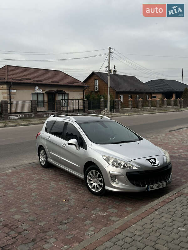 Универсал Peugeot 308 2008 в Владимирце