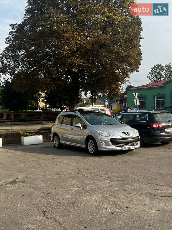 Универсал Peugeot 308 2008 в Владимирце